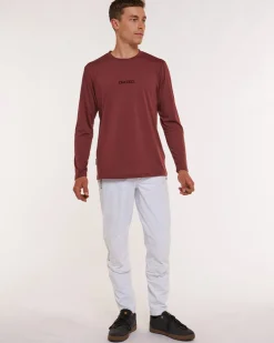 DHaRCO Mens Long Sleeve Tech Tee | Graze New
