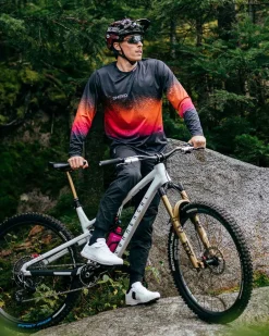 DHaRCO Mens Race Jersey | Black Snake Shop