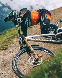 DHaRCO Mens Race Jersey | Black Snake Shop