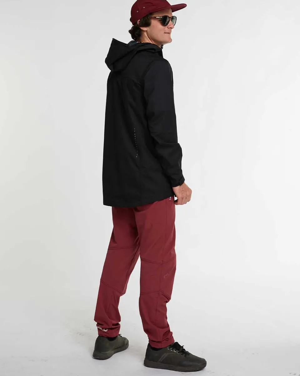 DHaRCO Mens Rain Jacket | Stealth Clearance