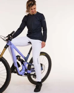 DHaRCO Womens Gravity Pants | White Shop