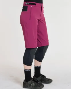 DHaRCO Womens Gravity Shorts | Sangria Store