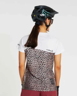 DHaRCO Womens Short Sleeve Jersey | Leopard Best