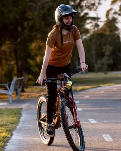 DHaRCO Womens Short Sleeve Tech Tee | Caramel Fashion