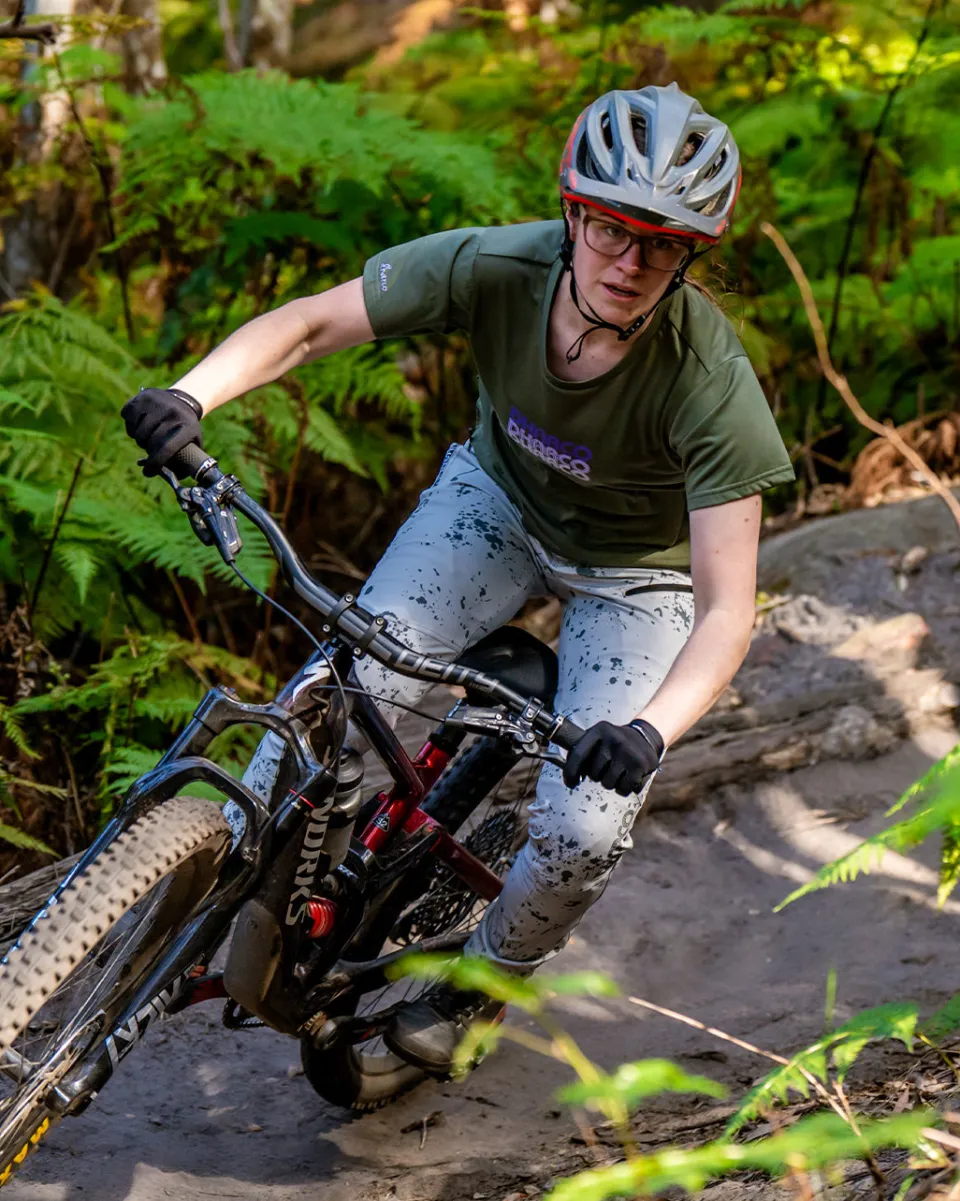 DHaRCO Womens Short Sleeve Tech Tee | Garigal Green Online