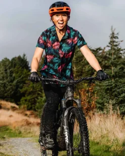 DHaRCO Womens Tech Party Shirt | Dark Fern Clearance